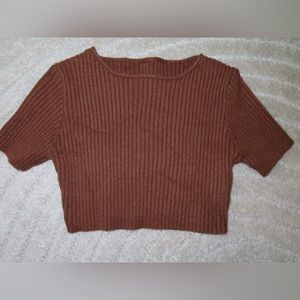 Brown Cropped Knit T